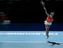 玉昆外援奥斯卡在老家开车时车辆突然起火，好在人没事