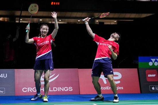 尤其是在落 尤其是在落