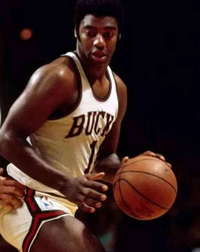 球队成绩回 球队成绩回